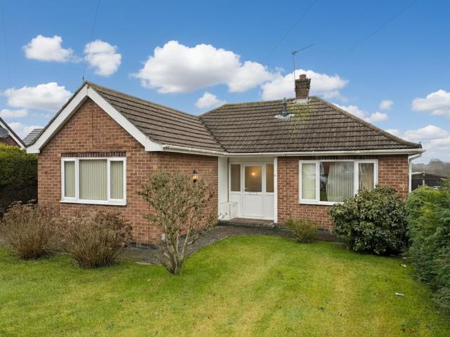 Bungalow for rent in Barholm, Lincolnshire