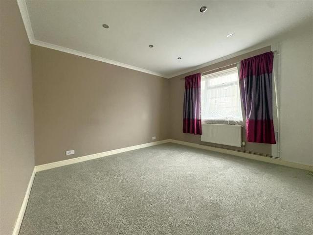 House for rent in Greenhill, Canterbury