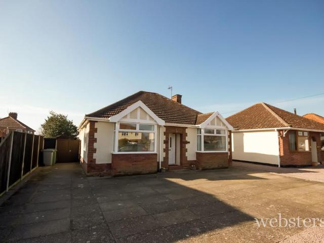 Bungalow for rent in Crostwick, Norfolk