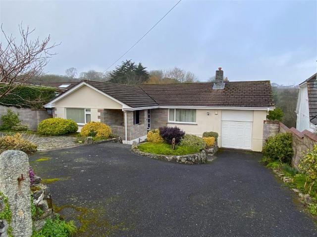 Bungalow for rent in Lelant, Cornwall