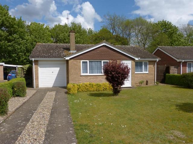 Bungalow for rent in Weeting-with-Broomhill, East Tuddenham