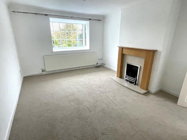 House for rent in Dronfield Woodhouse, North East Derbyshire