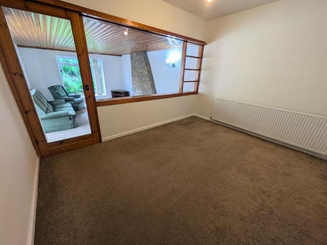 House for rent in Bramhall Green, Bramhall