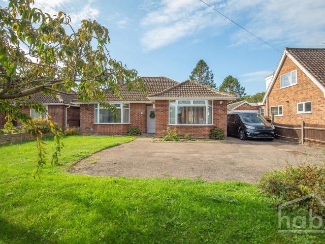 Bungalow for rent in Hethersett, South Norfolk