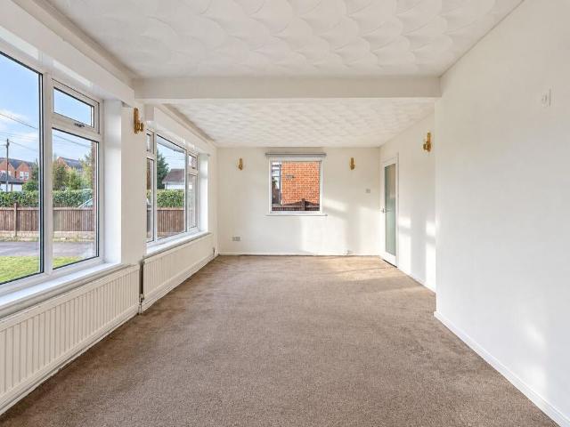House for rent in Stroud Green, Rochford