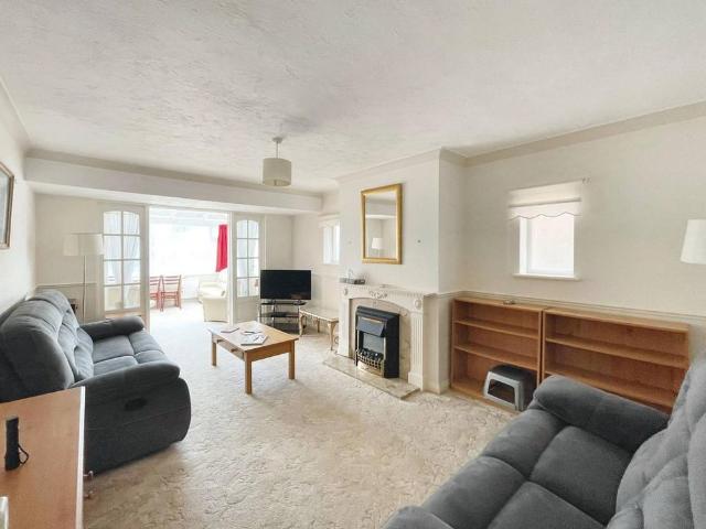 House for rent in Polegate, Cross In Hand