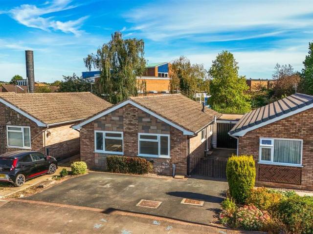 Bungalow for rent in Wem Urban, Wem