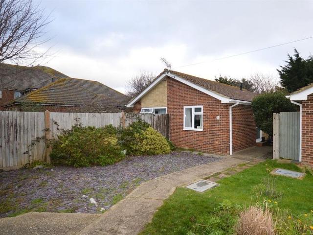 House for rent in Littlecote, West Sussex
