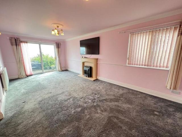 House for rent in Mount Tabor, West Yorkshire