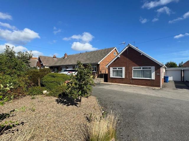 Bungalow for rent in South Cliff, North Yorkshire