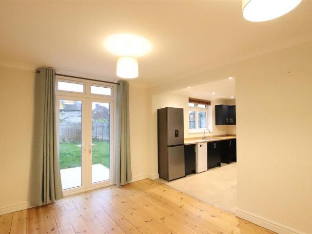 House for rent in Oving, Littlecote