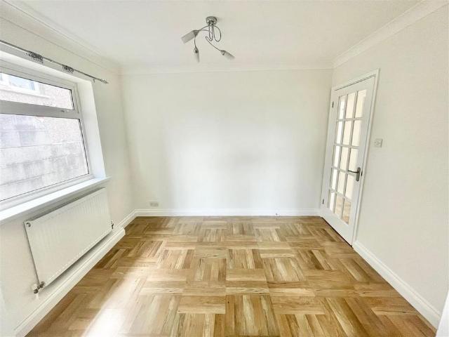 House for rent in Staddiscombe, Mount Wise