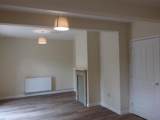 House for rent in Fossebridge, Gloucestershire