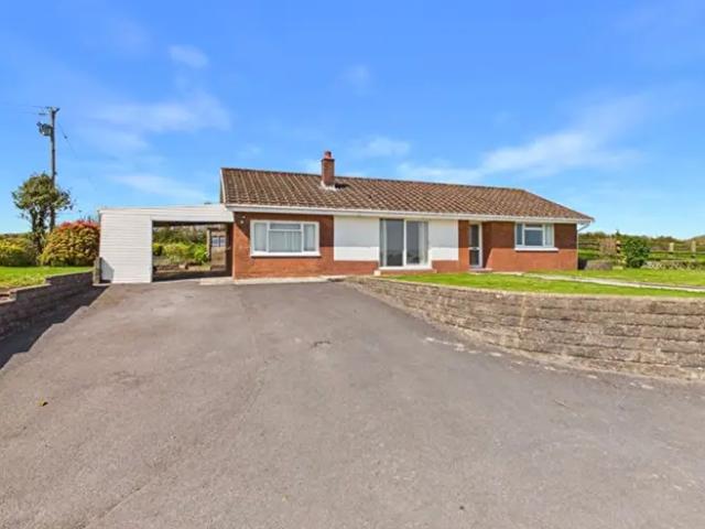 Apartment for rent in Llangain