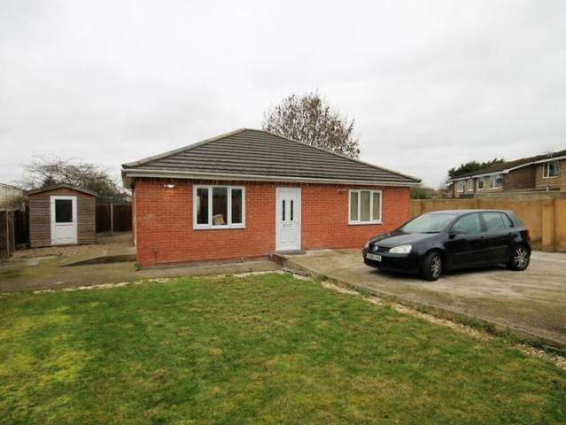 House for rent in Collier Row, Collier Row
