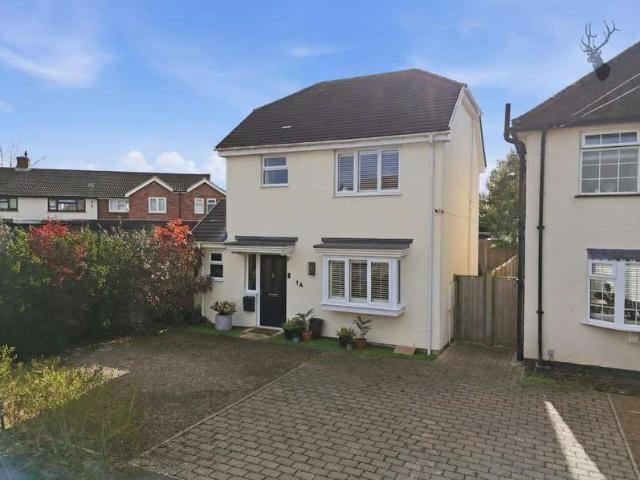 Farm for sale in Debden Green, Epping