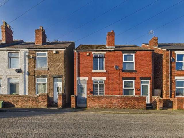 Farm for sale in Whittington Moor, Loundsley Green