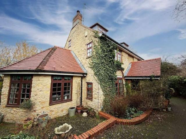 Farm for sale in Olney