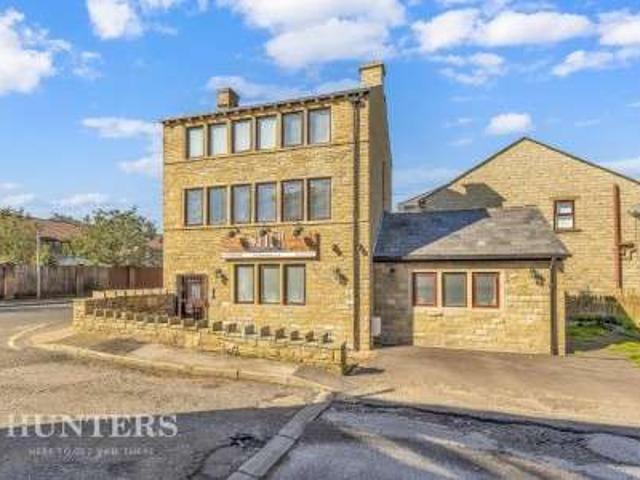Farm for sale in Milnrow, Rochdale