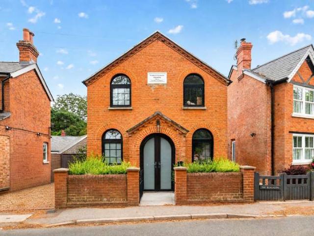 Farm for sale in Winkfield Street, Winkfield