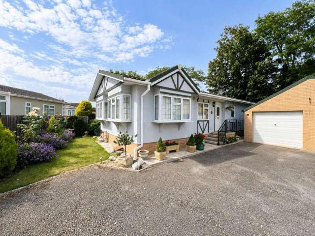 Farm for sale in Cambridge, School House