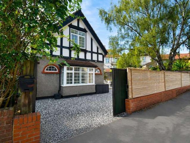 Farm for sale in Feckenham, City Of Bristol