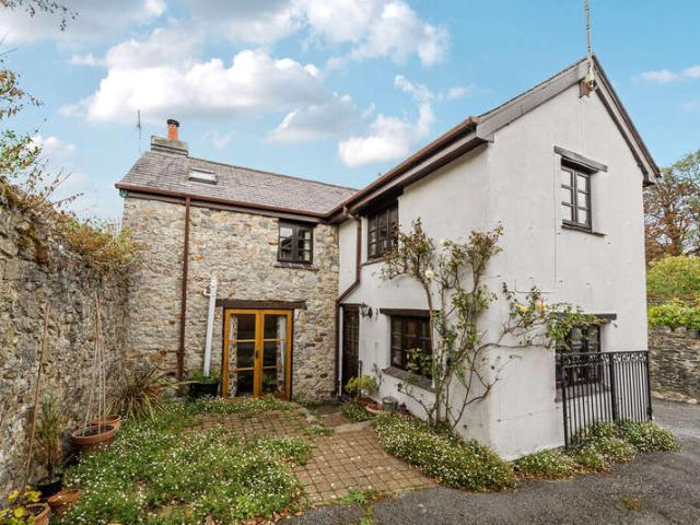 Farm for sale in Chudleigh, Teignbridge