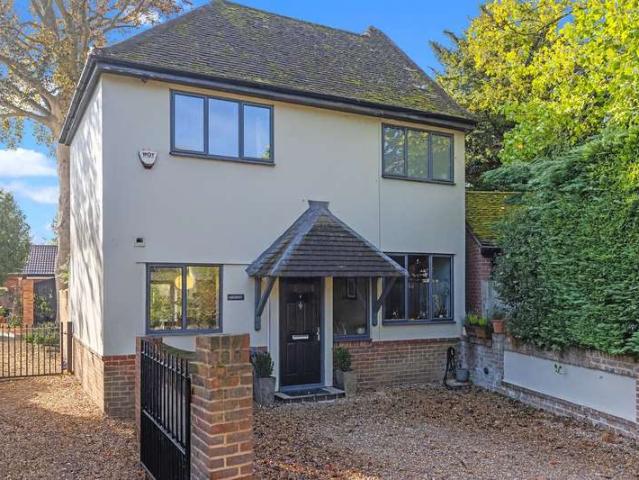 Farm for sale in Lower Halliford, Surrey