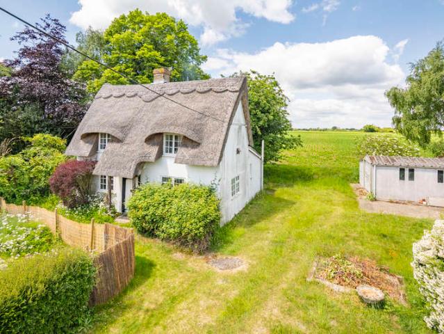 Farm for sale in Windsor Green, Chelmondiston