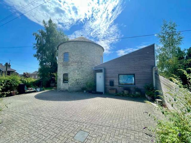 Farm for sale in Eastbridge, Suffolk