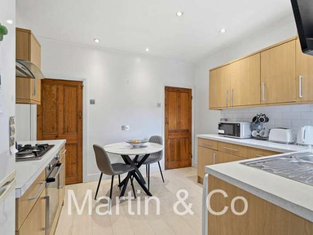 Farm for sale in London Borough of Croydon, Purley