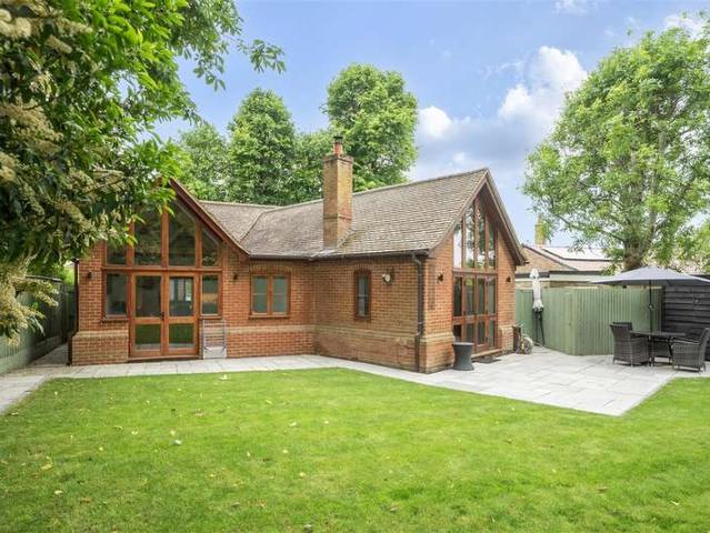 Farm for sale in Marsworth