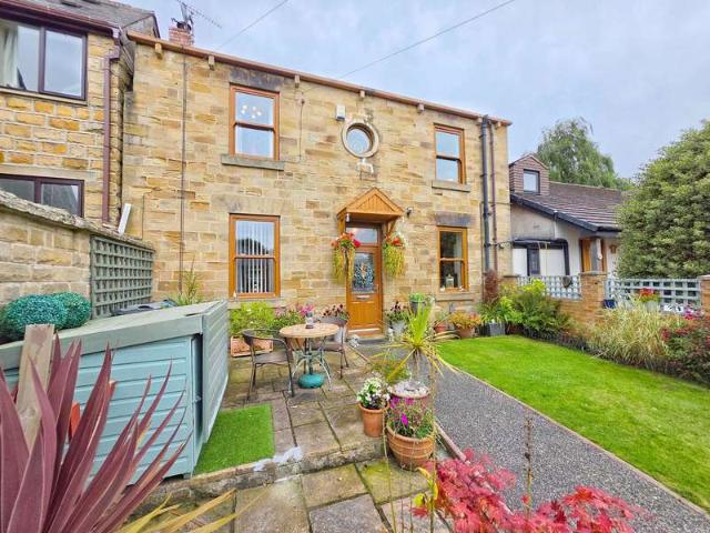 Farm for sale in Pogmoor, South Yorkshire