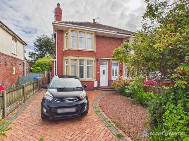 Farm for sale in Burn Naze, Cabus
