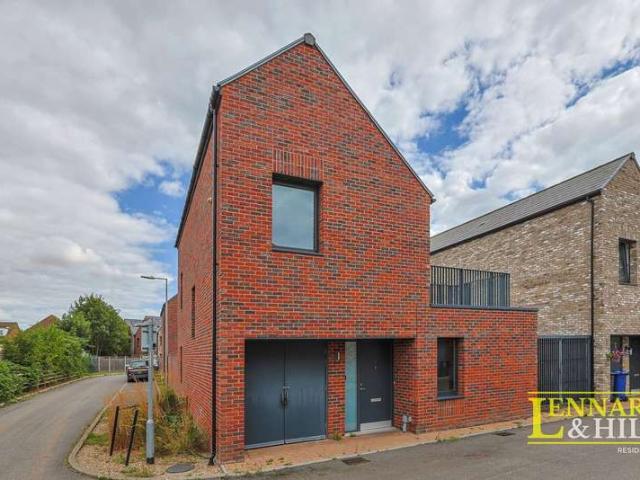Farm for sale in Tilbury, Essex