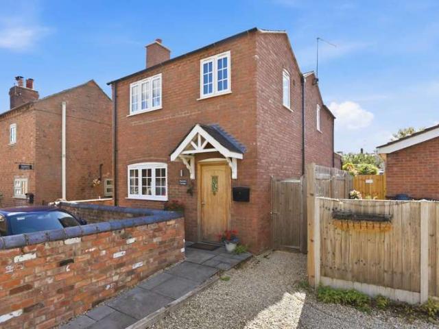 Farm for sale in Tiddington, Alderminster