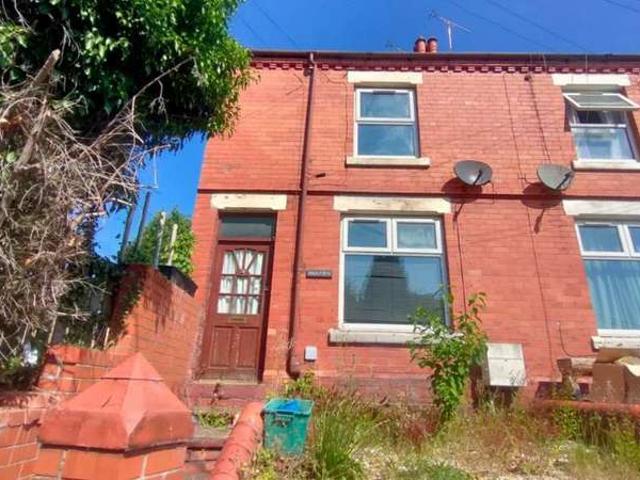 Farm for sale in Ponciau, Wales