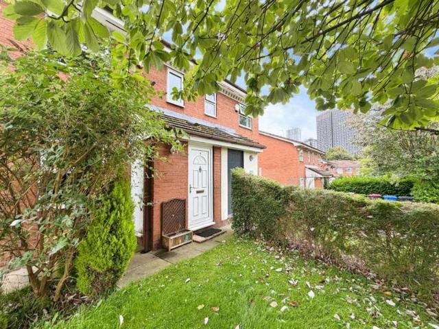 Farm for sale in Blackfriars, Salford
