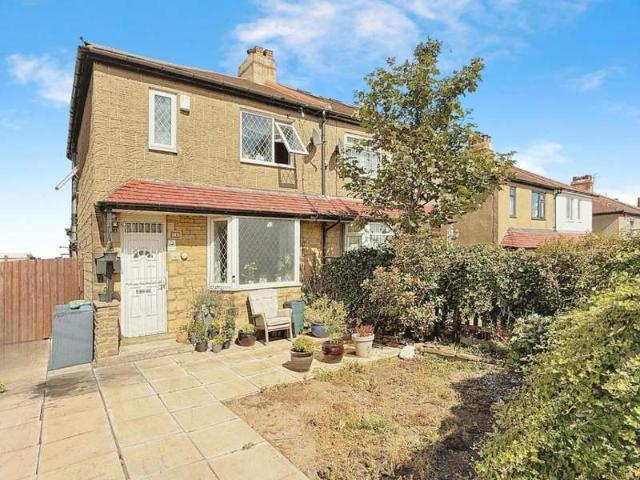 Farm for sale in Pudsey, West Yorkshire