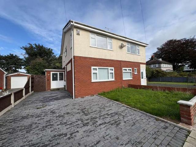 Farm for sale in London Borough of Ealing, Greater London
