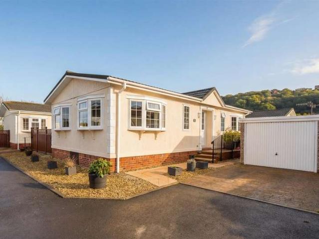 Farm for sale in Kewstoke, North Somerset