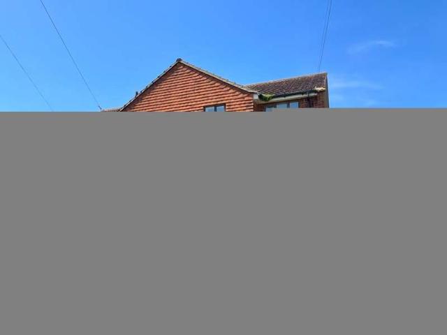Farm for sale in Pebsham, Heathlands