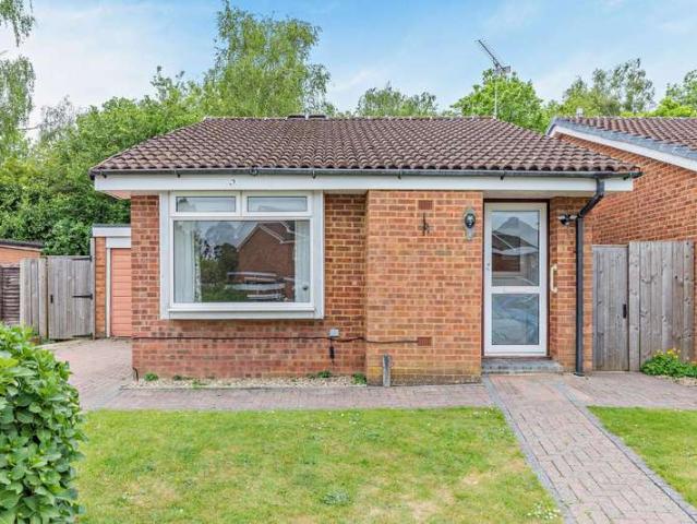 Farm for sale in Woking, Surrey