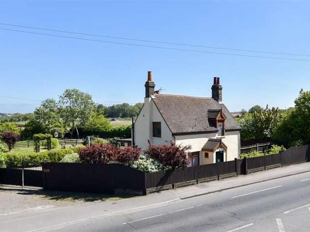 Farm for sale in Millmead, Acol