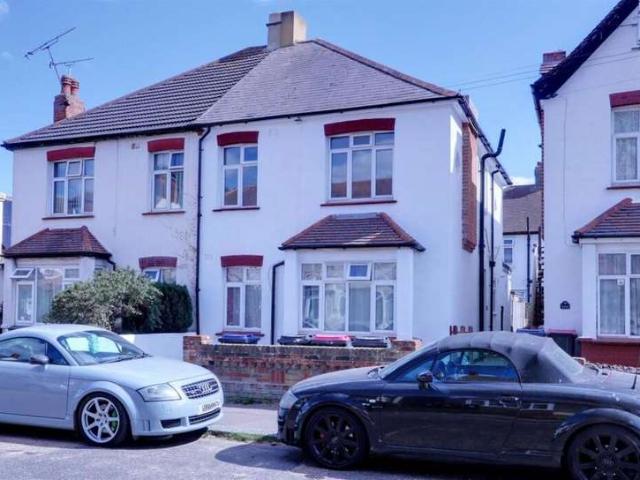 Farm for sale in Alton Barnes, Essex