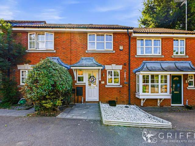 Farm for sale in Barling, Essex