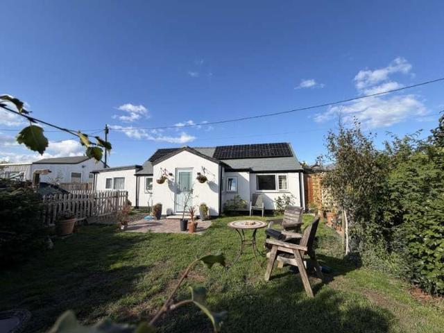 Farm for sale in Hemsby, Great Yarmouth