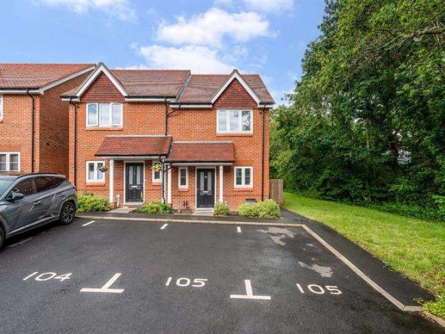 Farm for rent in Wickham, Hampshire