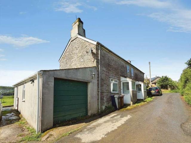 Farm for rent in Strode, Devon