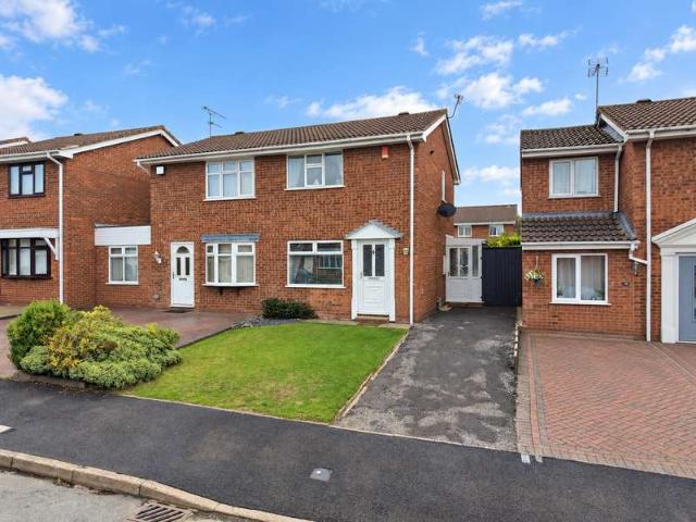 Farm for sale in Heath Hayes and Wimblebury, Chadsmoor